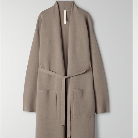 Aritzia Sweaters - Aritzia Babaton TY cardigan